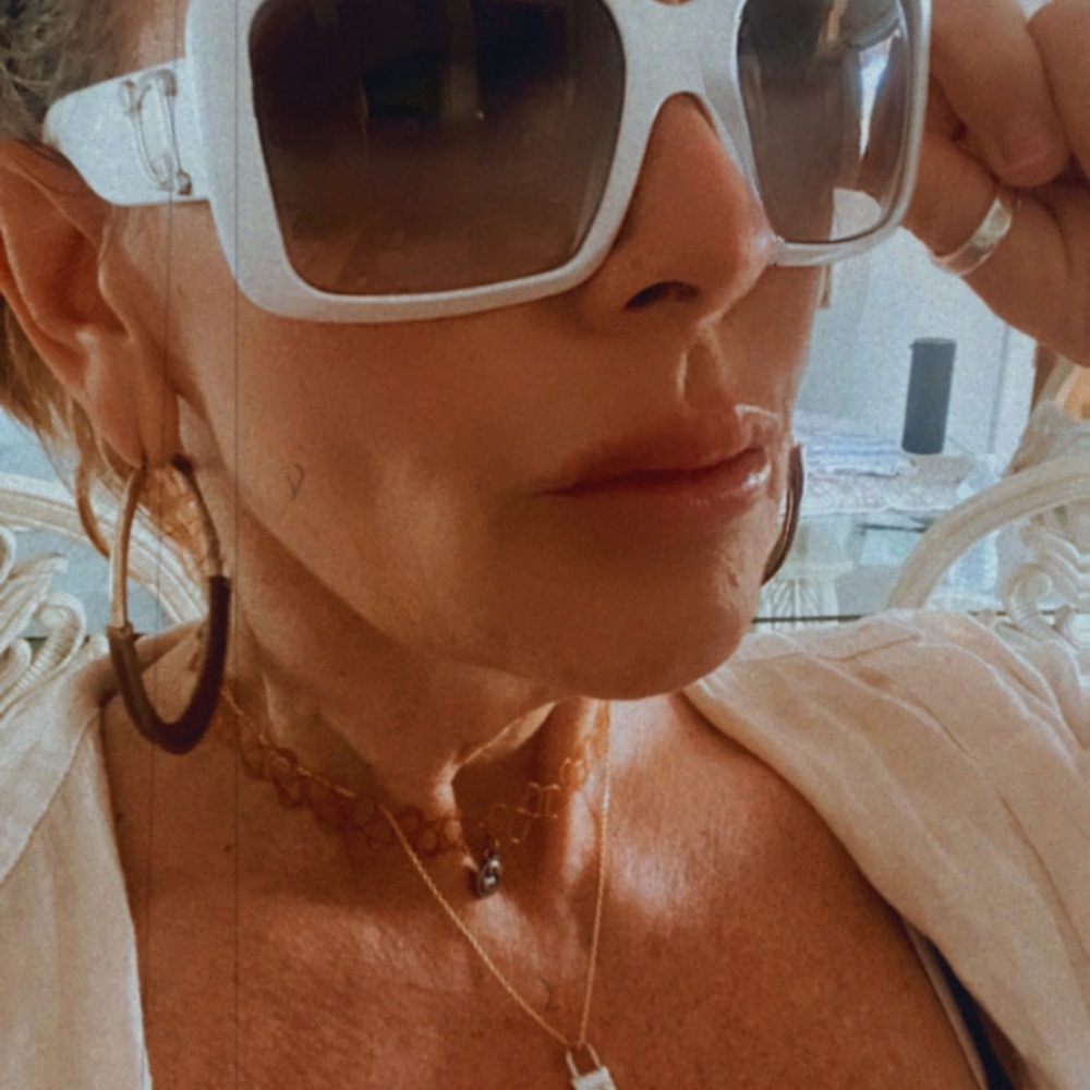 Dior Ivory Sunglasses with Gold Detail - Picture 5 of 5